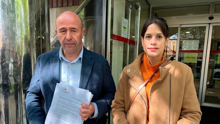 El alcalde de Cazorla pide a la Junta la reforma y el regreso al casco urbano del centro de Salud El alcalde de Cazorla pide a la Junta la reforma y el regreso al casco urbano del centro de Salud