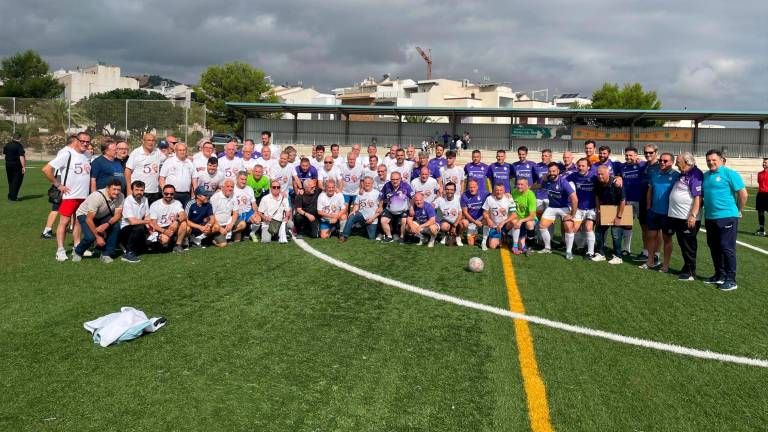 Fútbol en estado puro por Fernando Gallego Fútbol en estado puro por Fernando Gallego