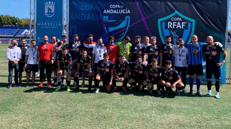 El Unión Ciudad de Torredonjimeno, subcampeón de la Copa RFAF El Unión Ciudad de Torredonjimeno, subcampeón de la Copa RFAF