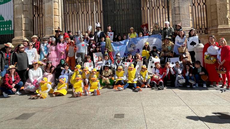 Los niños de Jaén llenan las calles de alegría por Carnaval Los niños de Jaén llenan las calles de alegría por Carnaval