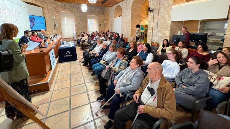 Las personas mayores de Jaén recogen sus vivencias en un libro Las personas mayores de Jaén recogen sus vivencias en un libro