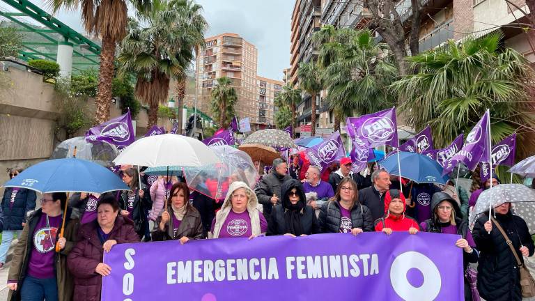 Jaén se viste de morado por el 8 de marzo Jaén se viste de morado por el 8 de marzo