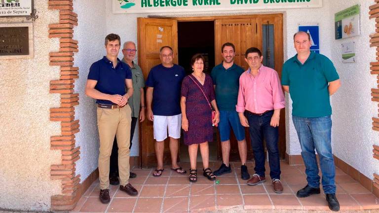 Orcera inaugura su nuevo albergue rural “David Broncano” Orcera inaugura su nuevo albergue rural “David Broncano”