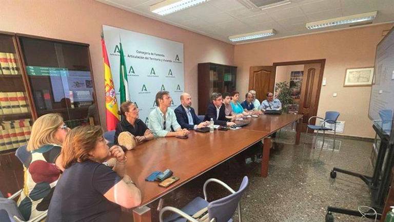 La Junta presenta alternativas para ubicar la estación de autobuses de Jaén La Junta presenta alternativas para ubicar la estación de autobuses de Jaén