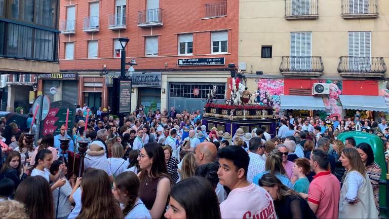 Las Cruces de Mayo regalan una Semana Santa en miniatura Las Cruces de Mayo regalan una Semana Santa en miniatura