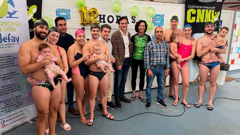 Doce horas de natación solidarias por ‘Una esperanza para Celia’ Doce horas de natación solidarias por ‘Una esperanza para Celia’