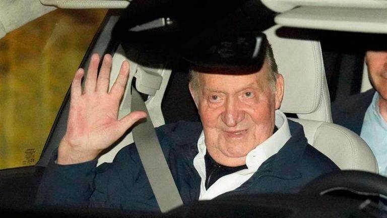 Querella contra Juan Carlos I por cinco delitos contra la Hacienda Pública Querella contra Juan Carlos I por cinco delitos contra la Hacienda Pública