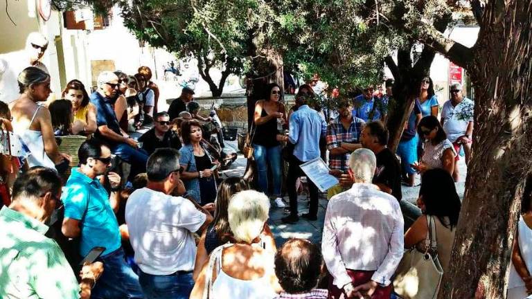 Música, diversión y convivencia Música, diversión y convivencia