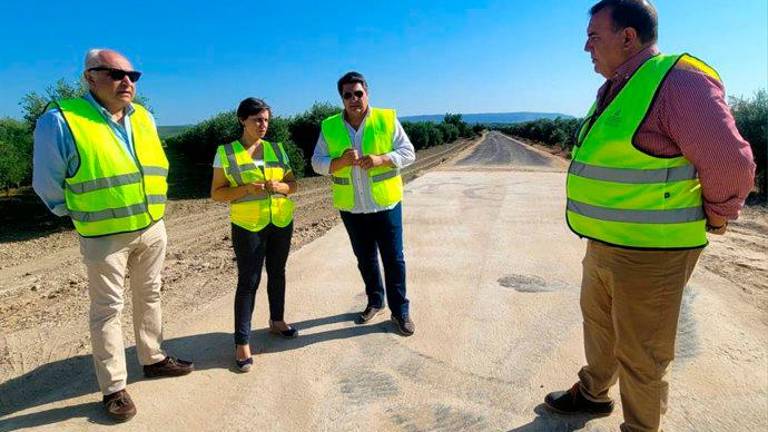 Arreglo de 300 kilómetros de caminos y una inversión de 29 millones en Jaén Arreglo de 300 kilómetros de caminos y una inversión de 29 millones en Jaén