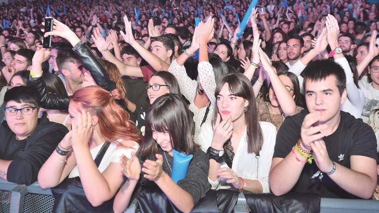 Leiva deja sin palabras a sus fieles que llenan el Auditorio de la Alameda