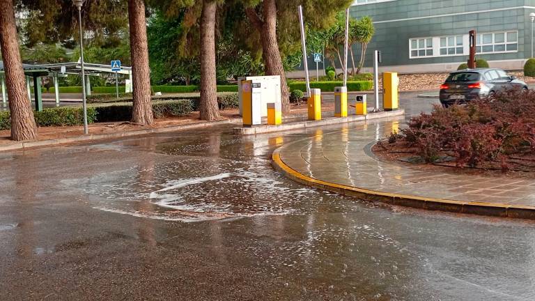 Una tormenta descarga hasta 17 litros por metro cuadrado en el centro y el sur de Jaén Una tormenta descarga hasta 17 litros por metro cuadrado en el centro y el sur de Jaén
