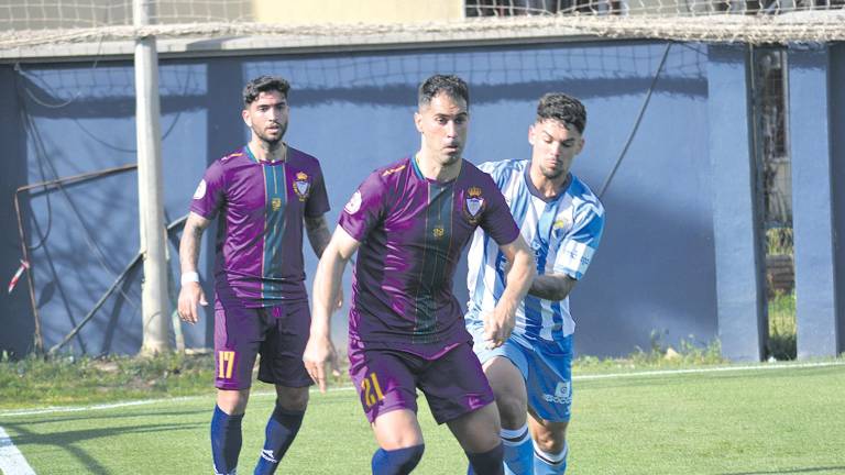 Ganar y ganar, no les queda otra al Real Jaén y al Linares Deportivo Ganar y ganar, no les queda otra al Real Jaén y al Linares Deportivo
