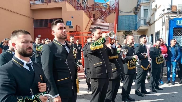 La Sagrada Lanzada hace historia con su primera salida procesional La Sagrada Lanzada hace historia con su primera salida procesional
