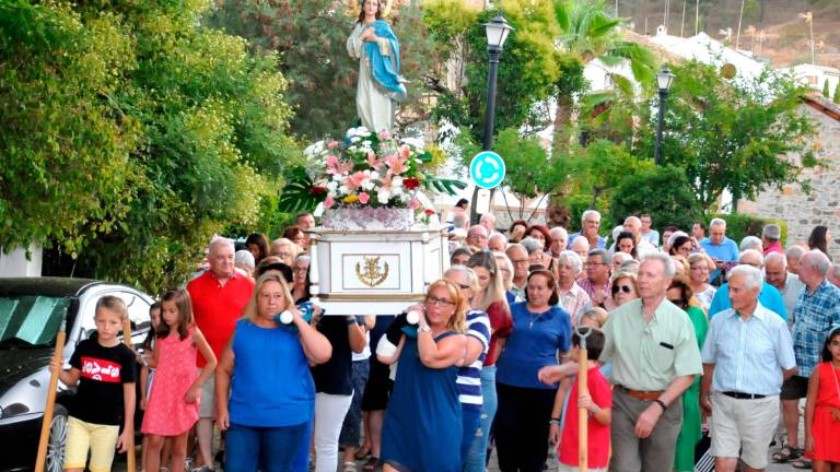 El Centenillo honra a su Virgen El Centenillo honra a su Virgen