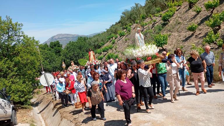 Una procesión triple privilegiada en Los Chopos Una procesión triple privilegiada en Los Chopos