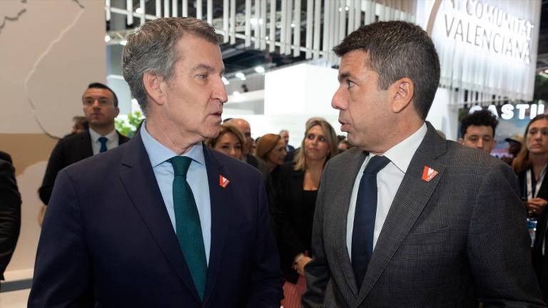 Feijóo reafirma su apoyo a Mazón por ser “coherente y valiente” Feijóo reafirma su apoyo a Mazón por ser “coherente y valiente”