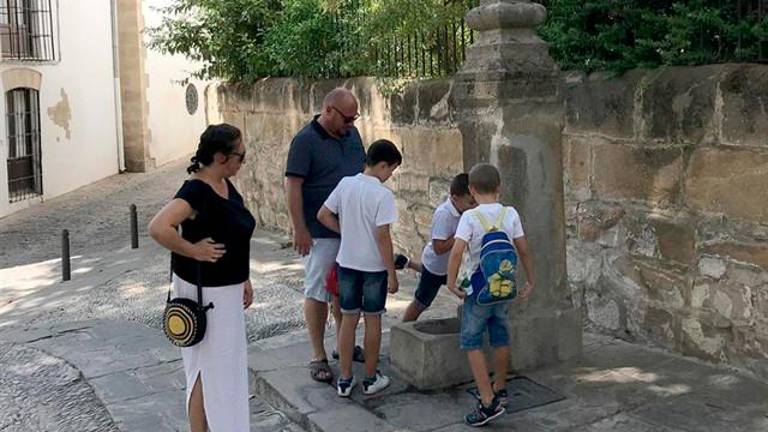 La UJA analiza el perfil del turista de Úbeda y Baeza, Patrimonio de la Humanidad La UJA analiza el perfil del turista de Úbeda y Baeza, Patrimonio de la Humanidad