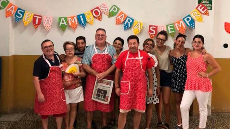 Una tradición que une, más si cabe, a cuatro familias a lo largo de toda la feria Una tradición que une, más si cabe, a cuatro familias a lo largo de toda la feria
