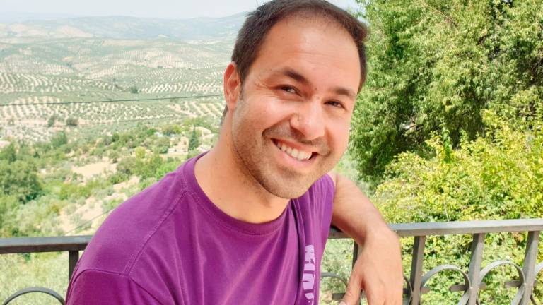 “El teatro te da la posibilidad de ser tú mismo, de sacar tus propias conclusiones y de conectar con tu mundo interior” “El teatro te da la posibilidad de ser tú mismo, de sacar tus propias conclusiones y de conectar con tu mundo interior”