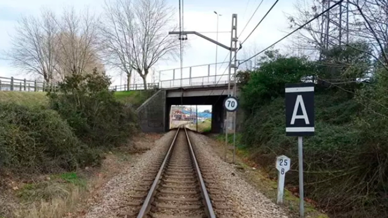 Adif adecuará 13 túneles en el entorno de Despeñaperros para impulsar el transporte de mercancías Adif adecuará 13 túneles en el entorno de Despeñaperros para impulsar el transporte de mercancías