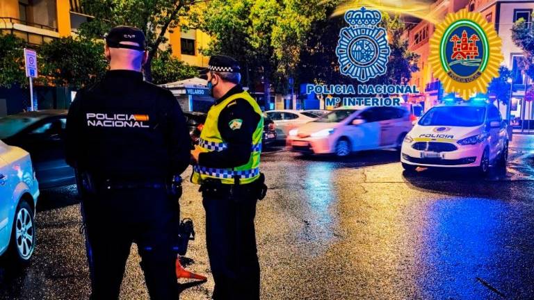 Detenida una mujer ebria tras dejar abandonado a su bebé de 18 meses en un coche en Córdoba Detenida una mujer ebria tras dejar abandonado a su bebé de 18 meses en un coche en Córdoba