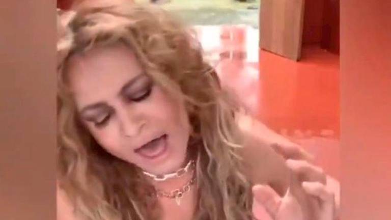 ¿Pero qué le pasa a Paulina Rubio? ¿Pero qué le pasa a Paulina Rubio?