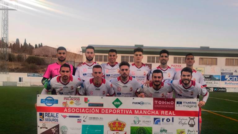 El CD Navas gana en Jaén y continúa líder de la Liga El CD Navas gana en Jaén y continúa líder de la Liga