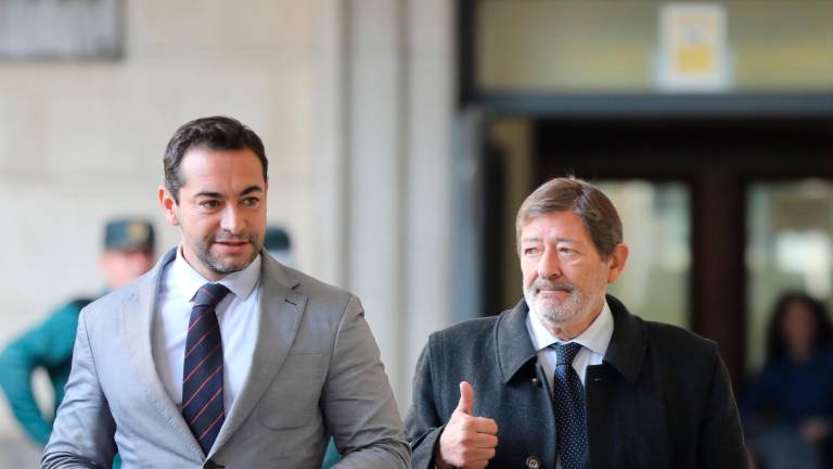 La Audiencia mantiene libres a cuatro condenados por los ERE La Audiencia mantiene libres a cuatro condenados por los ERE