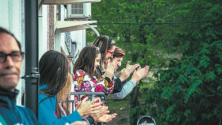 “Canto a la vida” para colaborar con Cruz Roja “Canto a la vida” para colaborar con Cruz Roja