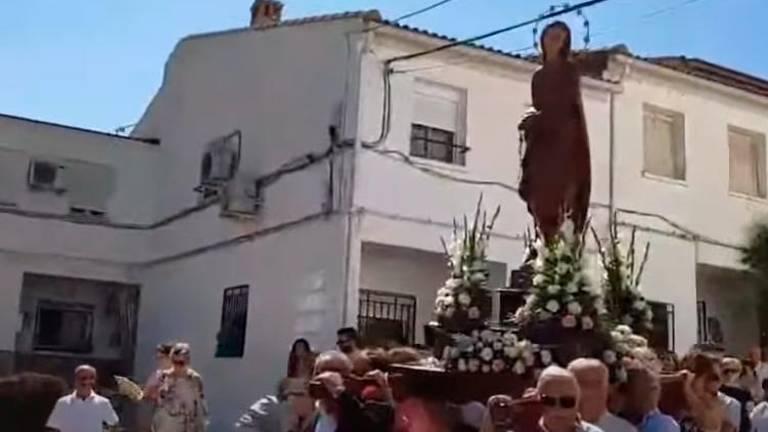 Vados de Torralba vive con pasión su esperada procesión en honor a la Virgen de la Asunción Vados de Torralba vive con pasión su esperada procesión en honor a la Virgen de la Asunción