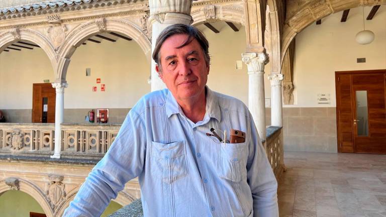 García Montero reivindica a Machado y una poesía “comprometida con el lenguaje cívico de la realidad” García Montero reivindica a Machado y una poesía “comprometida con el lenguaje cívico de la realidad”