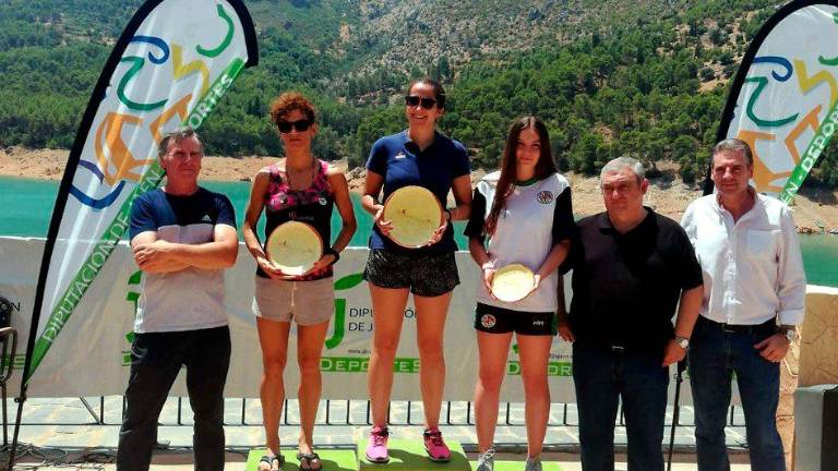 El embalse de El Tranco, nueva parada del III Circuito Provincial de travesías a nado El embalse de El Tranco, nueva parada del III Circuito Provincial de travesías a nado
