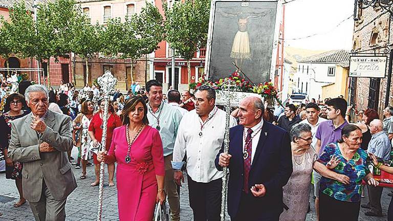 Homenaje al Cristo de Burgos Homenaje al Cristo de Burgos
