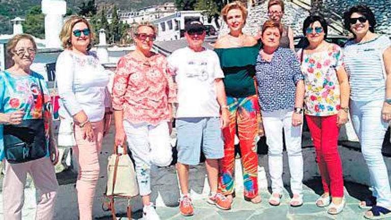 Aplausos que no deben cesar Aplausos que no deben cesar