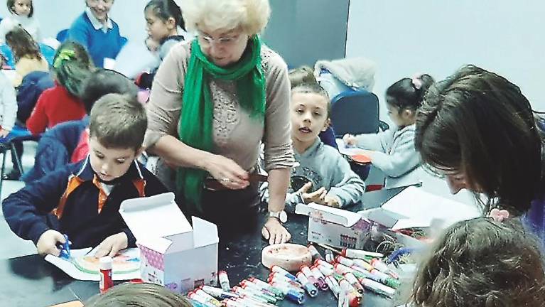 Talleres de manualidades navideñas para disfrutar y aprender historia Talleres de manualidades navideñas para disfrutar y aprender historia