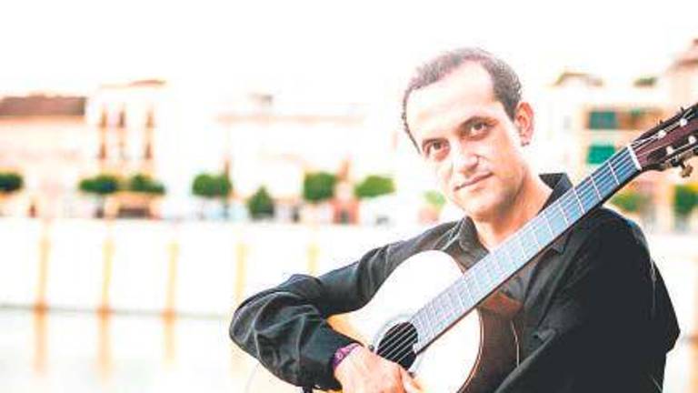 Aplausos que no deben cesar Aplausos que no deben cesar