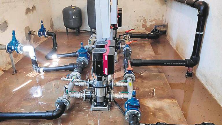 Fin a los problemas de suministro de agua en el barrio de La Malena Fin a los problemas de suministro de agua en el barrio de La Malena