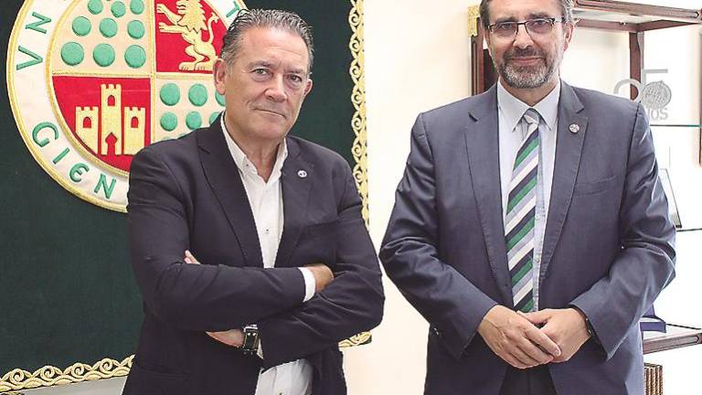 El rector se reúne con el alcalde de Linares para potenciar su Campus El rector se reúne con el alcalde de Linares para potenciar su Campus