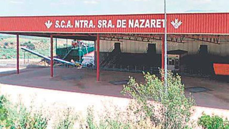 Aplausos que no deben cesar Aplausos que no deben cesar