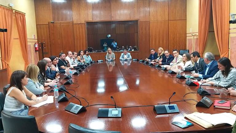 Carazo señala que el estudio de viabilidad de la carretera A-306 está ya en fase de contratación Carazo señala que el estudio de viabilidad de la carretera A-306 está ya en fase de contratación