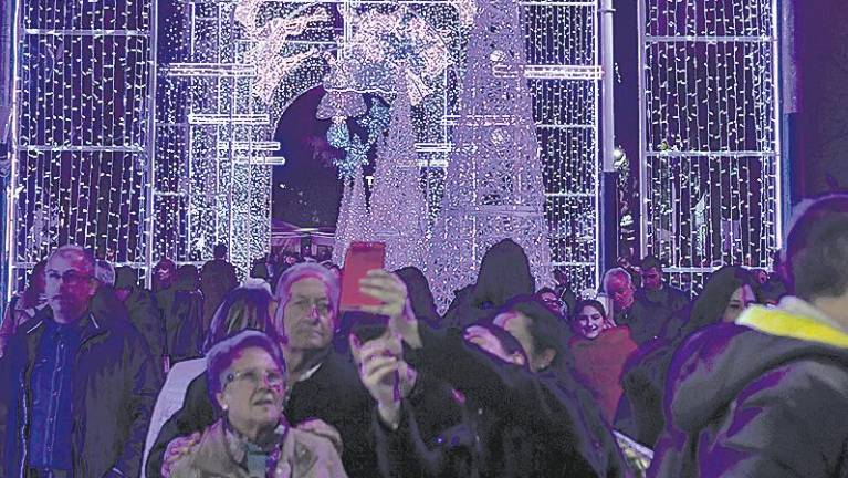 La ciudad bulle con la Navidad La ciudad bulle con la Navidad