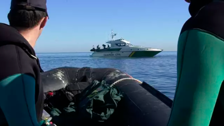 Hallan el cuerpo sin vida de un varón próximo al torreón de San Miguel en la playa de Cabo de Gata Hallan el cuerpo sin vida de un varón próximo al torreón de San Miguel en la playa de Cabo de Gata