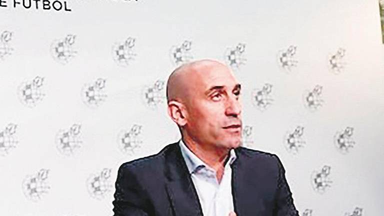 Rubiales ofrece su ayuda a LaLiga para los clubes que vayan a tener problemas Rubiales ofrece su ayuda a LaLiga para los clubes que vayan a tener problemas