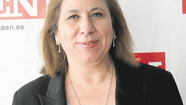 Ángeles Espinosa, reelegida gobernadora de la Vera Cruz Ángeles Espinosa, reelegida gobernadora de la Vera Cruz