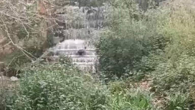 Pasen y vean las cascadas de agua de Hútar Pasen y vean las cascadas de agua de Hútar