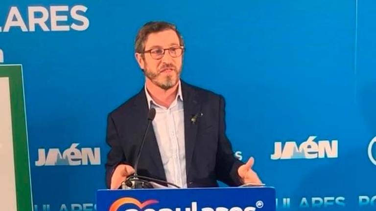 El PP niega una moción de censura con IU en Lopera El PP niega una moción de censura con IU en Lopera