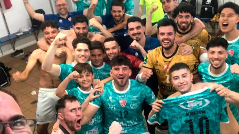 Avanza y Oleoinnova, un nuevo paso hacia la Segunda División Avanza y Oleoinnova, un nuevo paso hacia la Segunda División