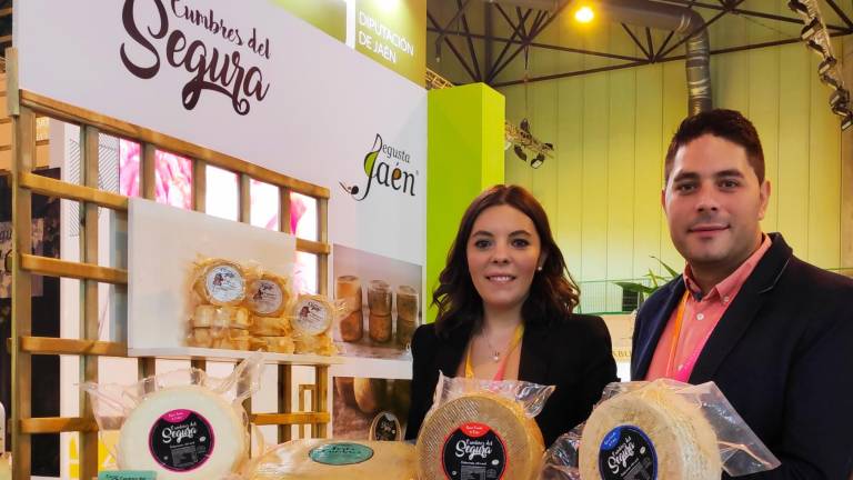 “La clave de elaborar un buen queso está en trabajar con leche cruda” “La clave de elaborar un buen queso está en trabajar con leche cruda”
