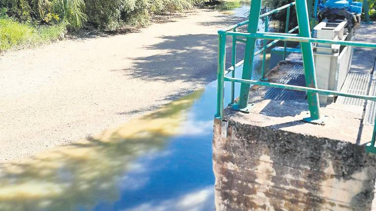 Amago de denuncias por el agua del Guadalquivir en plena sequía Amago de denuncias por el agua del Guadalquivir en plena sequía