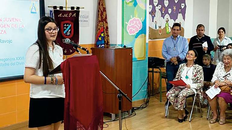 Palabras jóvenes para La Morenita en Andújar Palabras jóvenes para La Morenita en Andújar